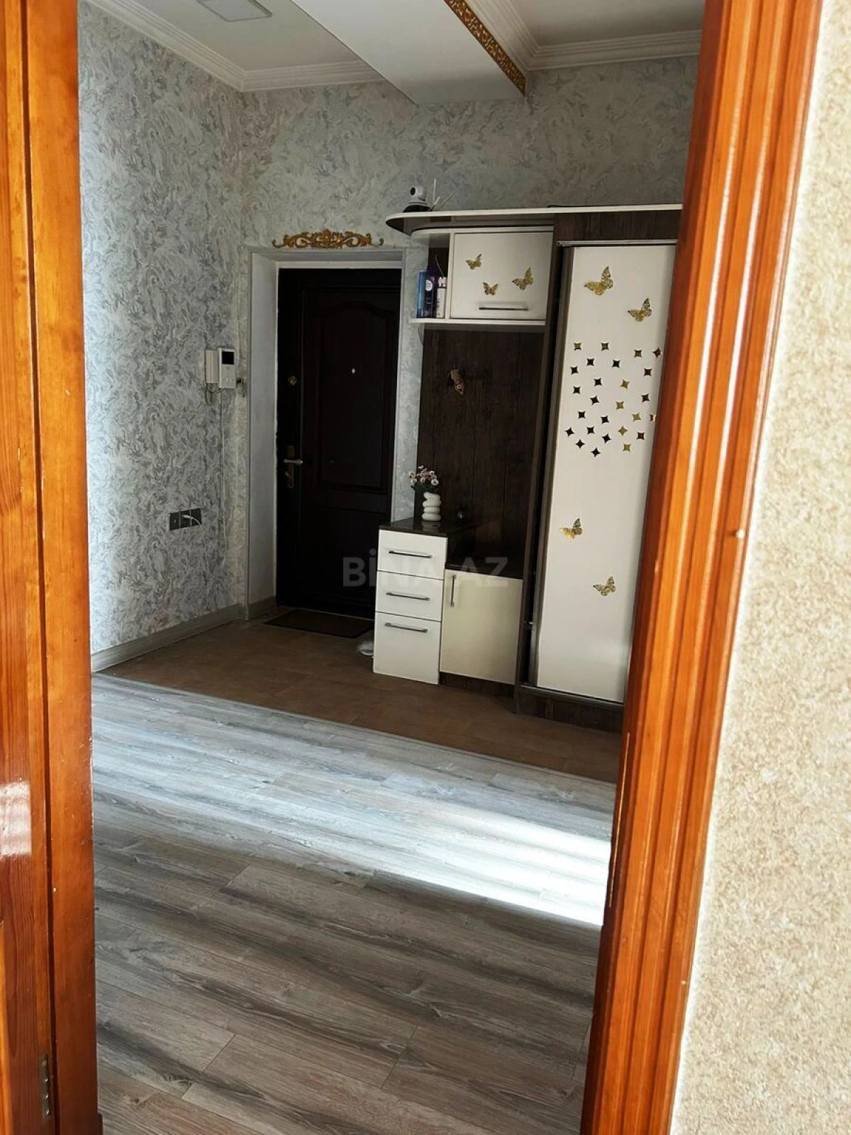 Satılır 3 otaqlı mənzil 110 m²