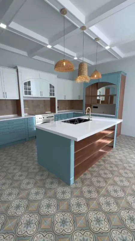 Satılır 5 otaqlı həyət evi 220 m²