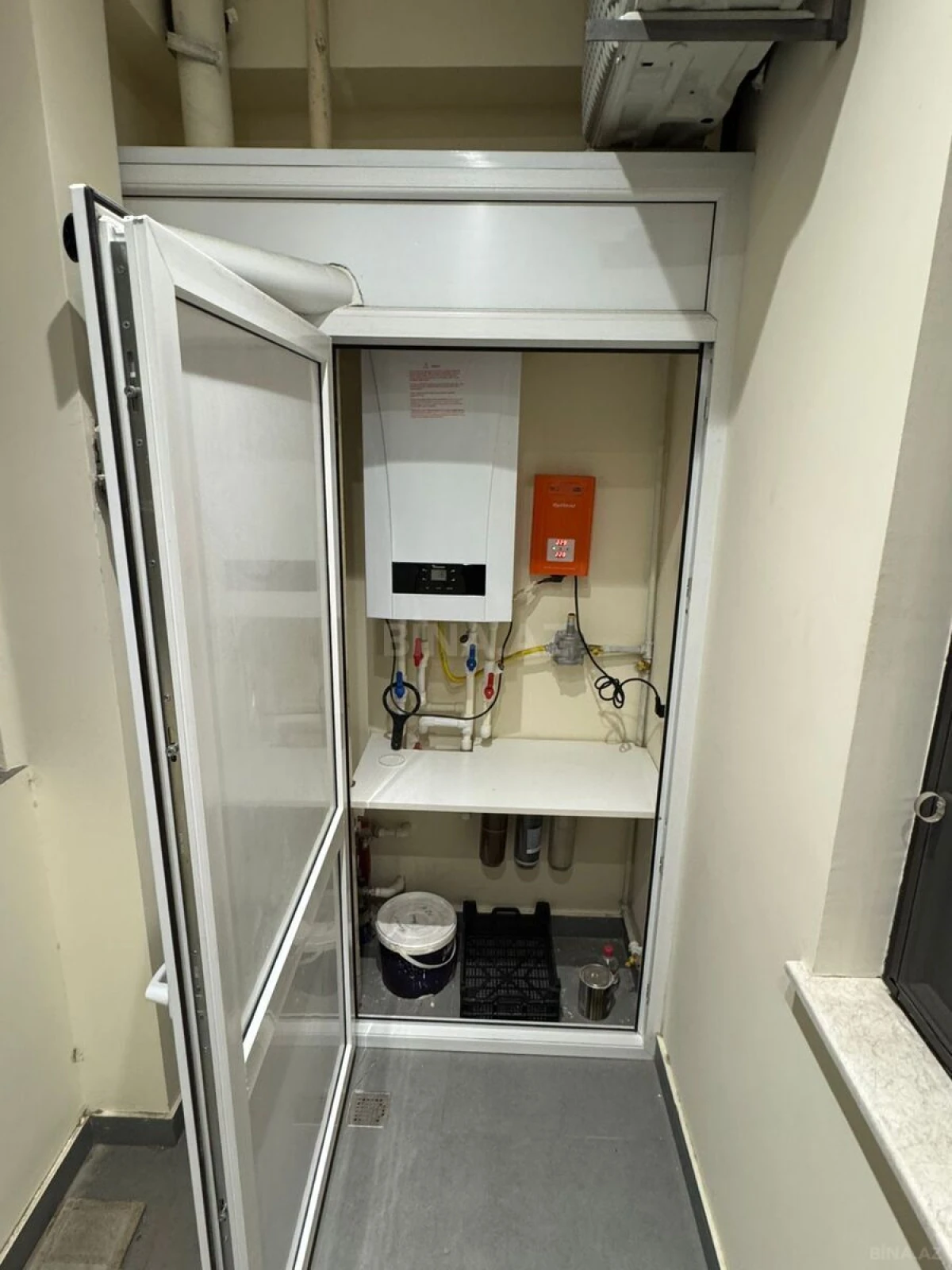 Kirayə verilir 2 otaqlı mənzil 80 m²