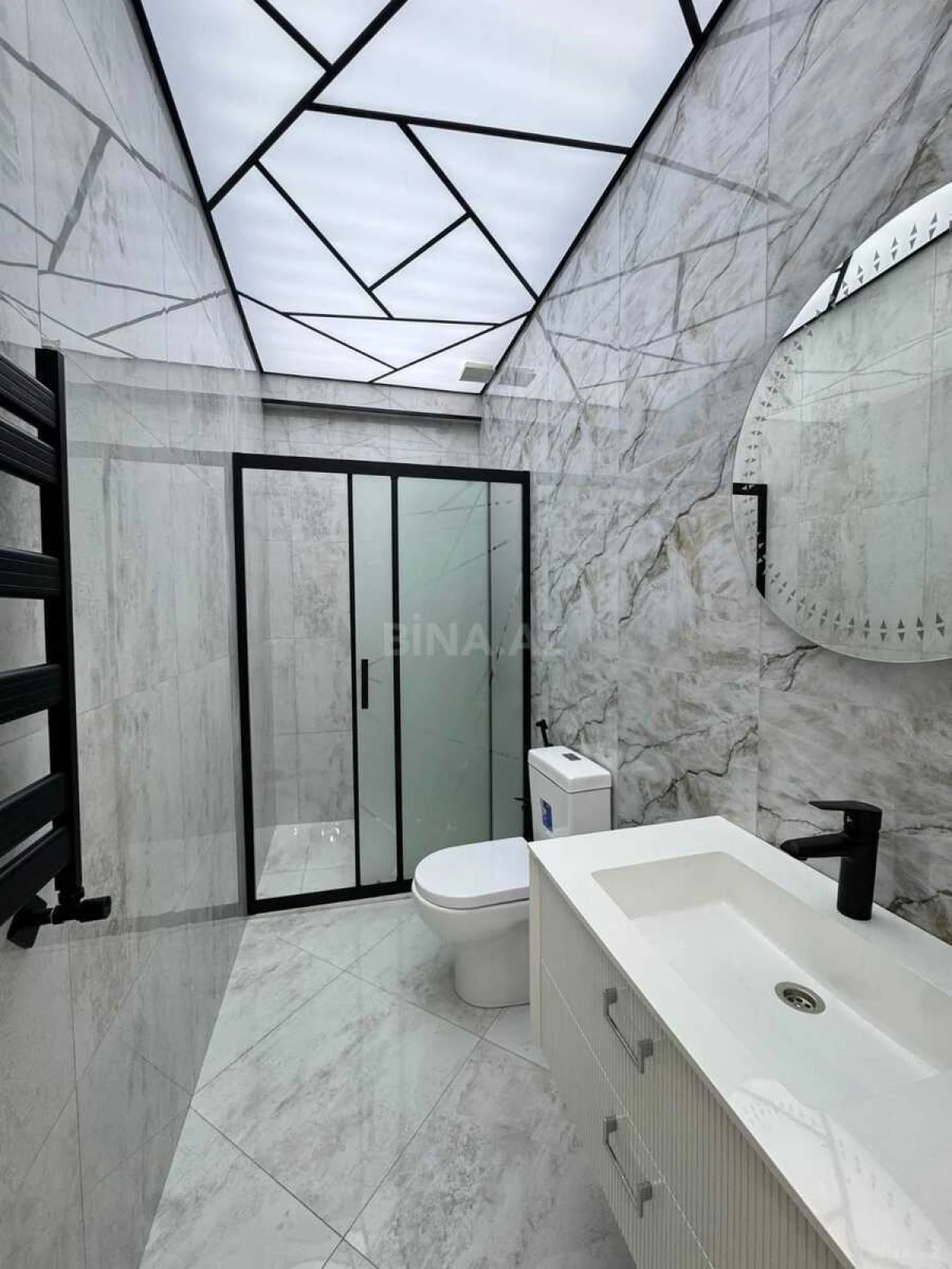 Satılır 3 otaqlı mənzil 68 m²