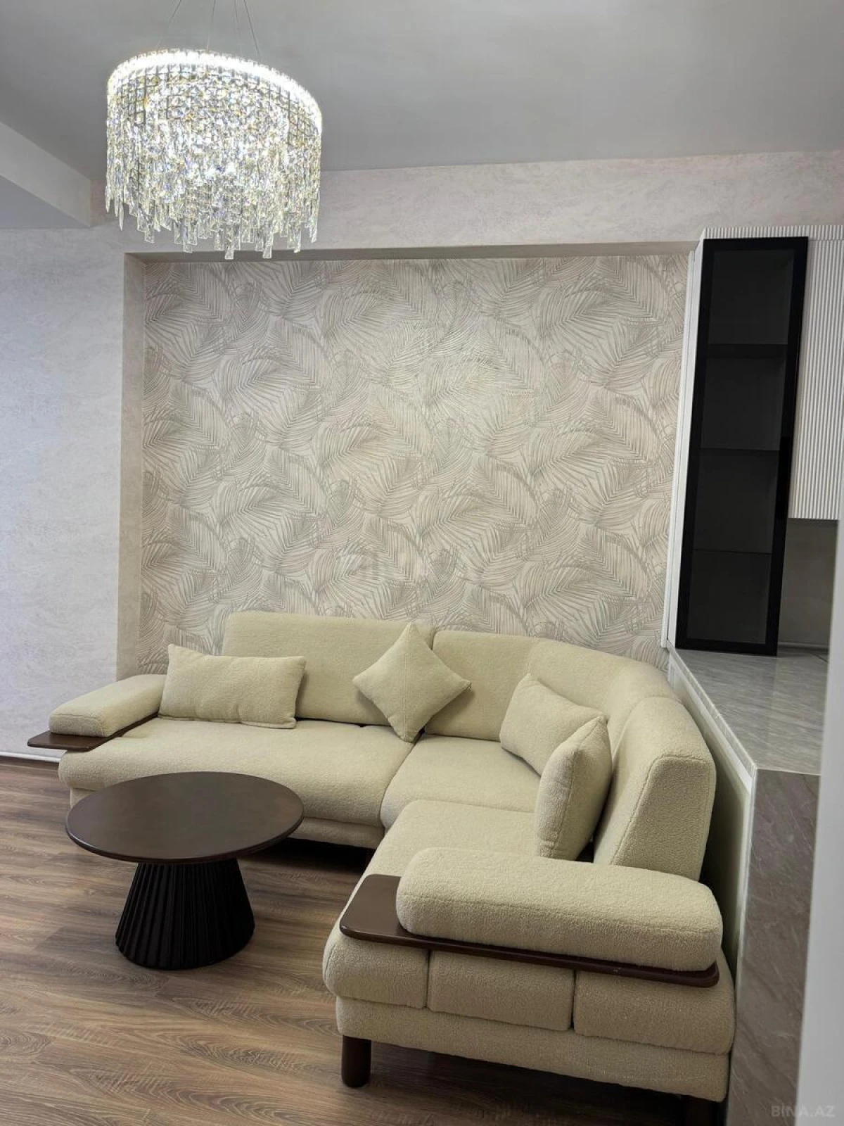 Kirayə verilir 2 otaqlı mənzil 70 m²