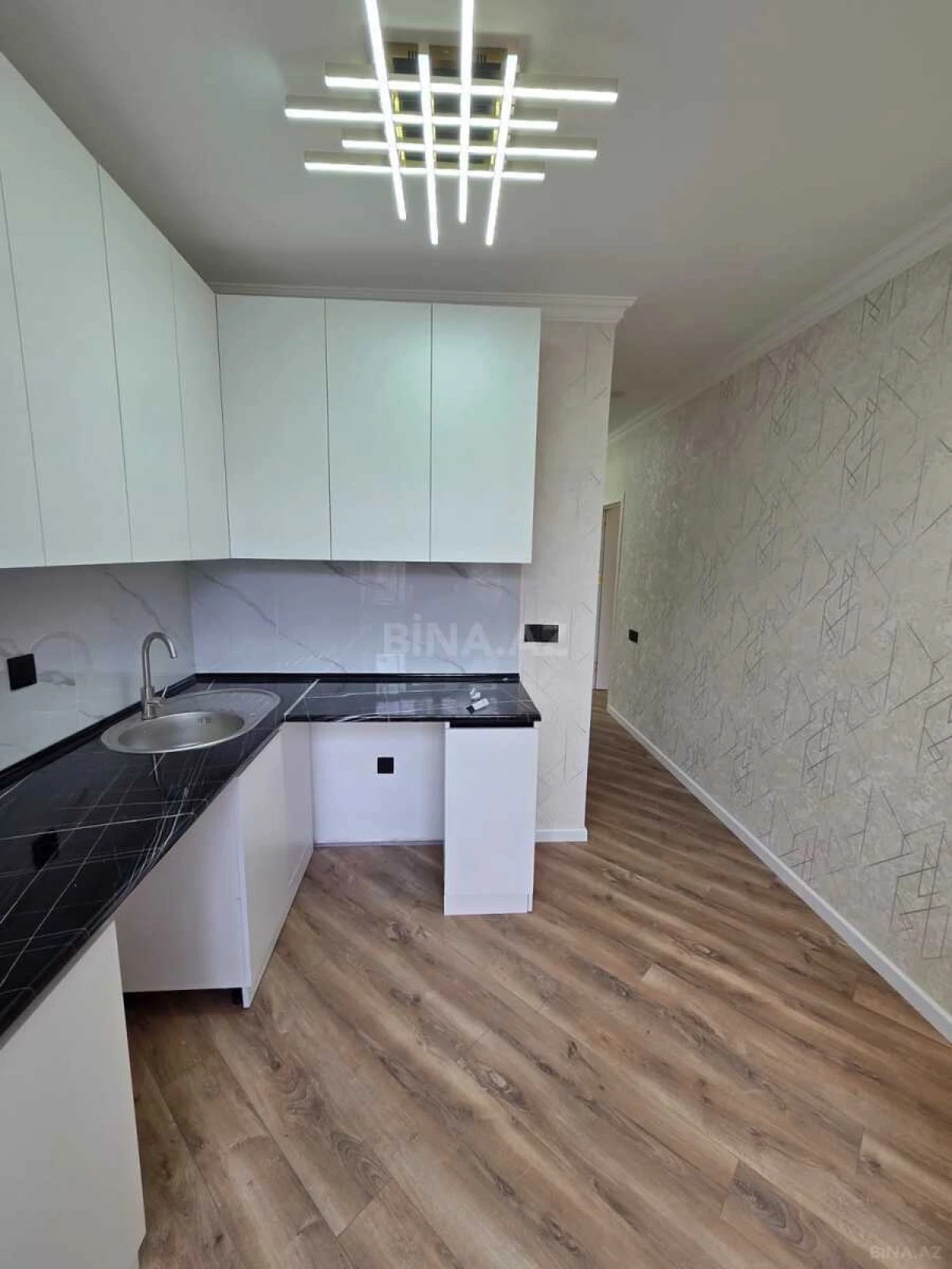 Satılır 3 otaqlı mənzil 85 m²