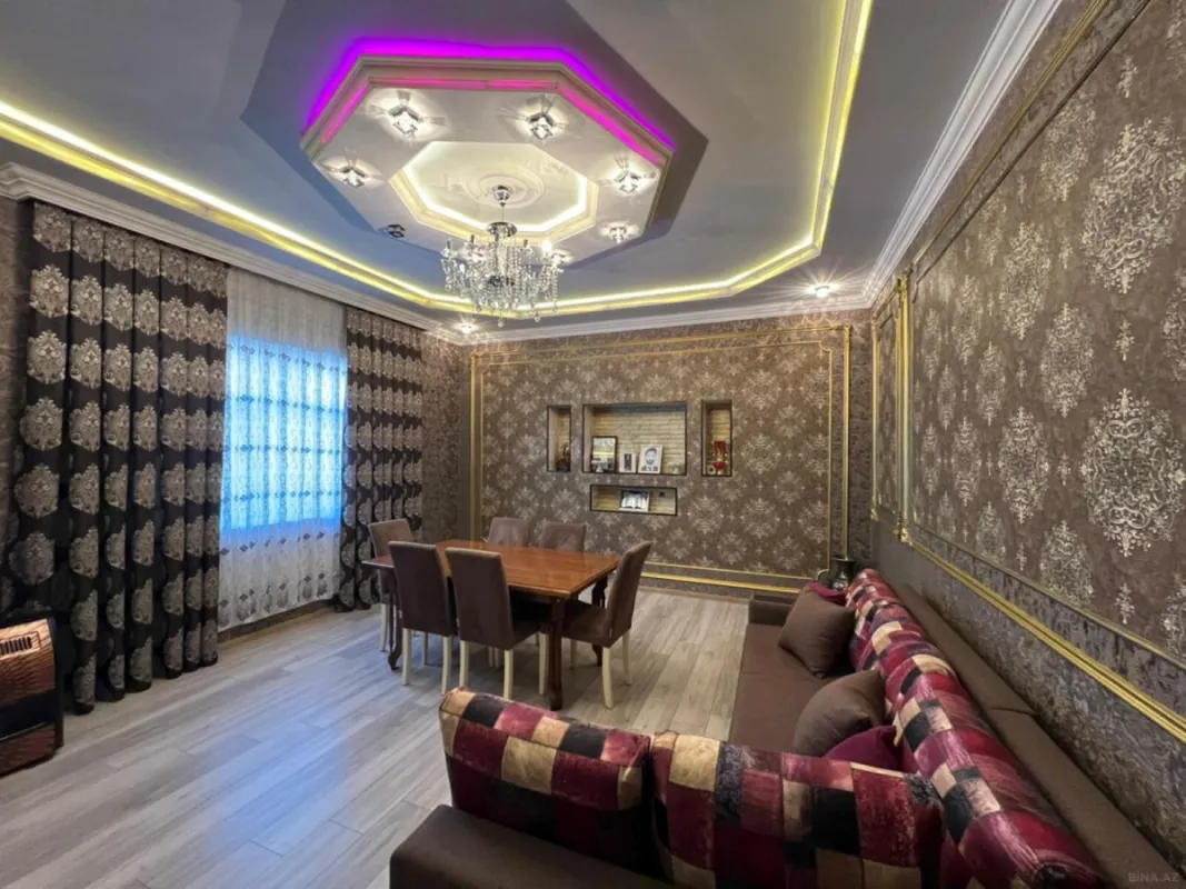Satılır 10 otaqlı həyət evi 345 m²