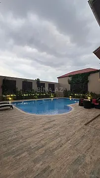 Kirayə verilir 5 otaqlı həyət evi 400 m²