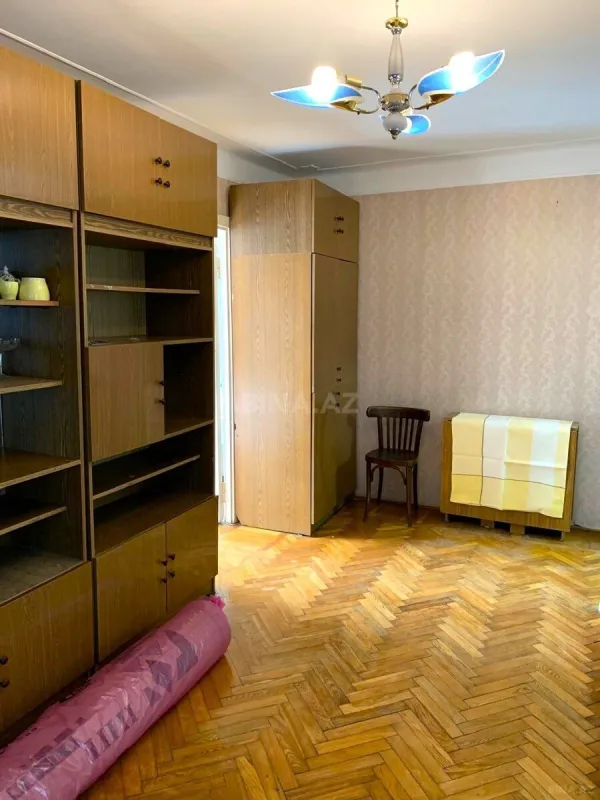 Kirayə verilir 2 otaqlı mənzil 50 m²