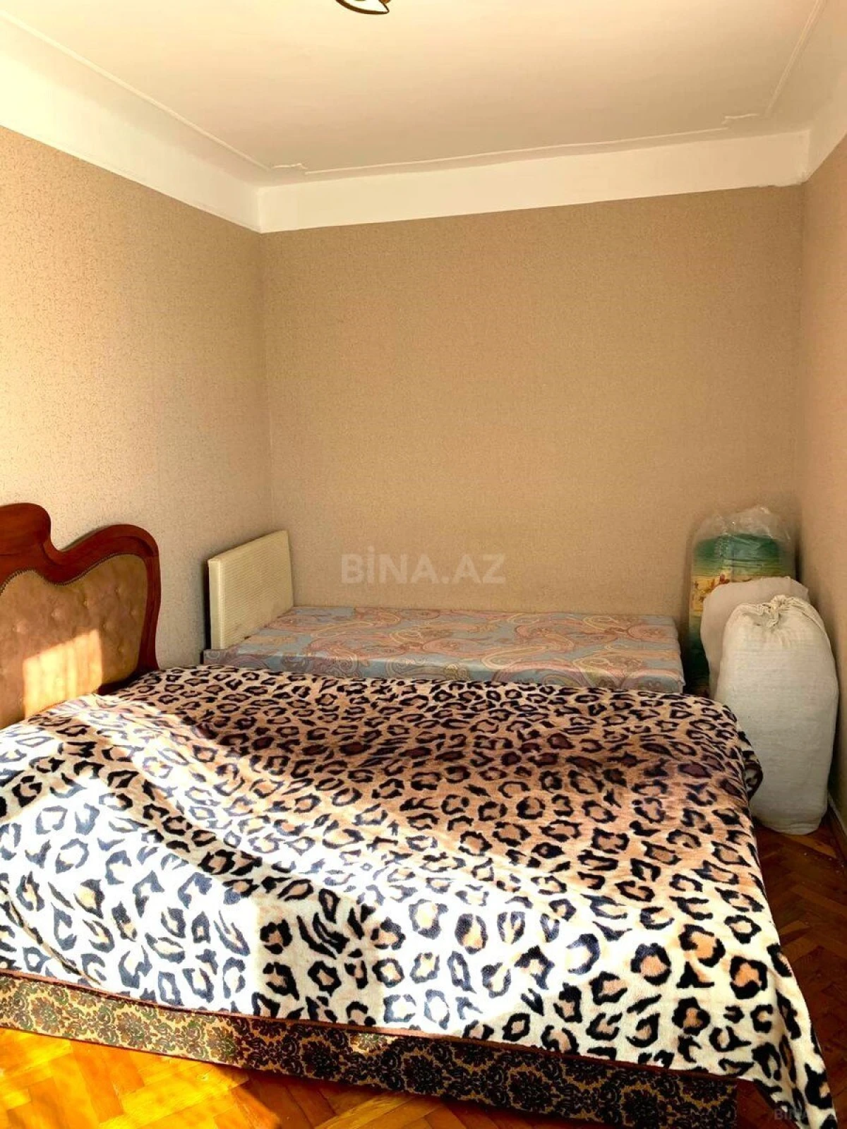 Kirayə verilir 2 otaqlı mənzil 50 m²