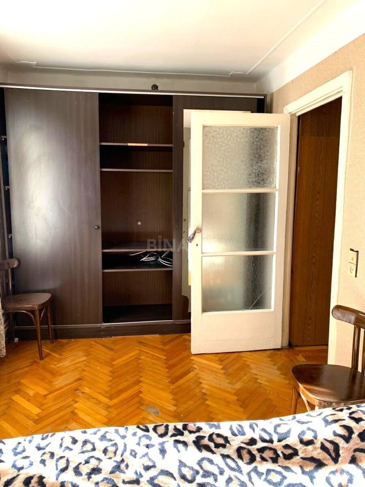 Kirayə verilir 2 otaqlı mənzil 50 m²