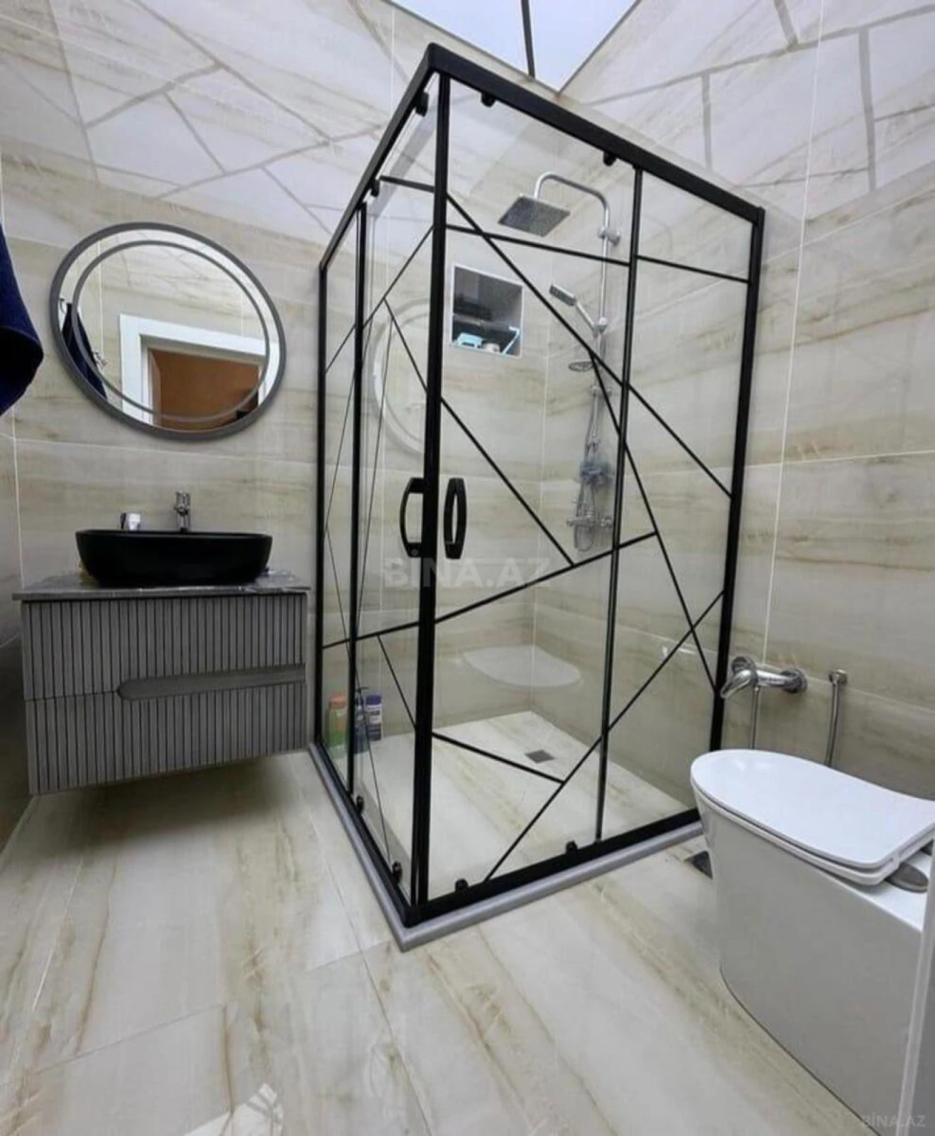 Kirayə verilir 4 otaqlı həyət evi 250 m²