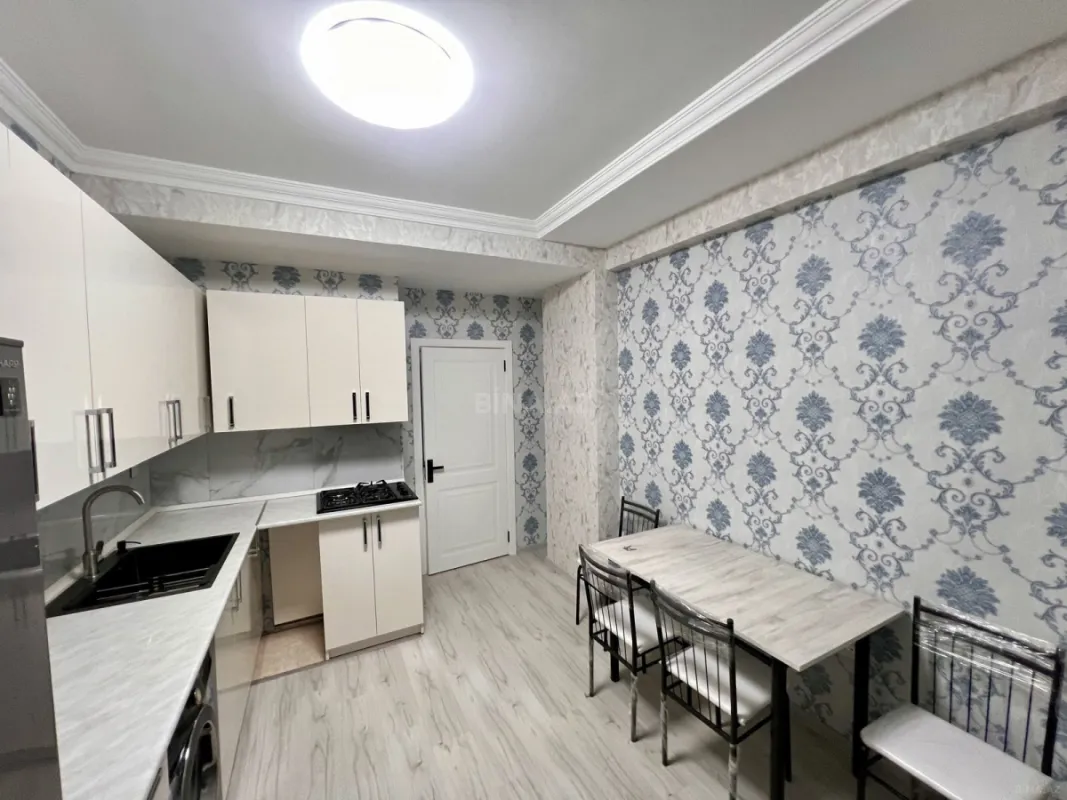 Kirayə verilir 1 otaqlı mənzil 60 m²