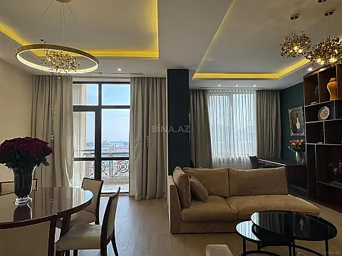 Kirayə verilir 4 otaqlı mənzil 170 m²