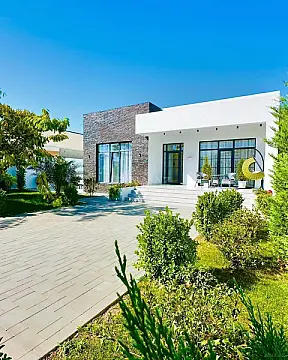 Kirayə verilir 4 otaqlı həyət evi 240 m² — Bakı, Mərdəkan 4 otaq 240.00 m²