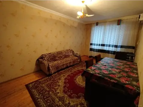 Kirayə verilir 2 otaqlı mənzil 67 m²