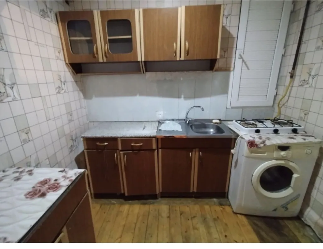 Kirayə verilir 2 otaqlı mənzil 67 m²