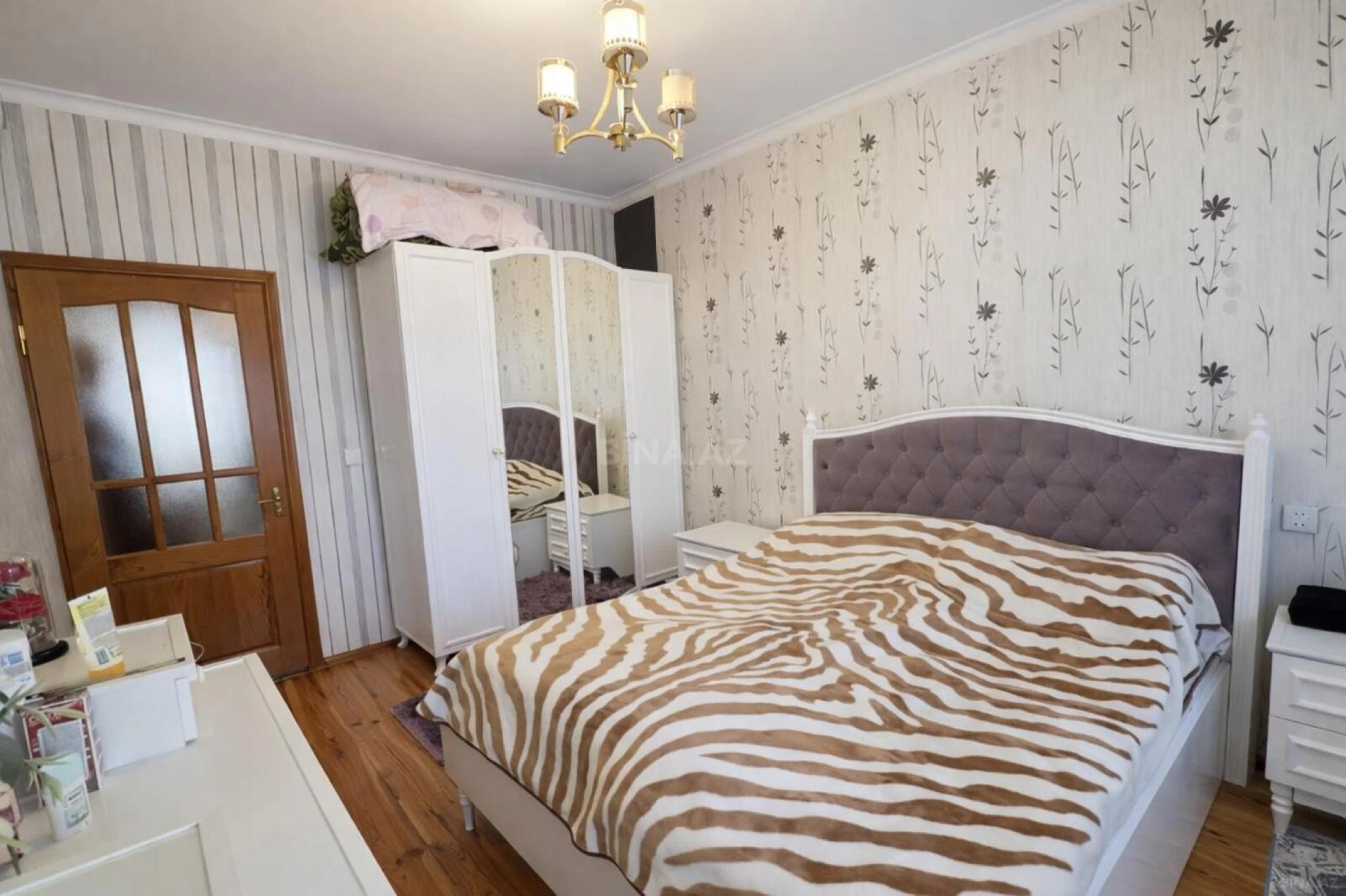 Satılır 3 otaqlı mənzil 85 m²