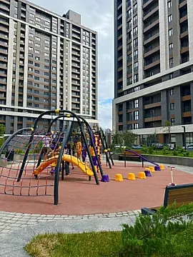 Satılır 3 otaqlı mənzil 128 m²