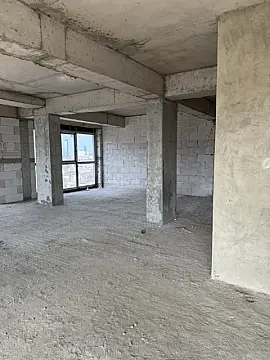 Satılır 3 otaqlı mənzil 128 m²