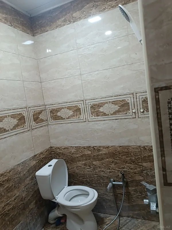 Satılır 2 otaqlı həyət evi 74 m²