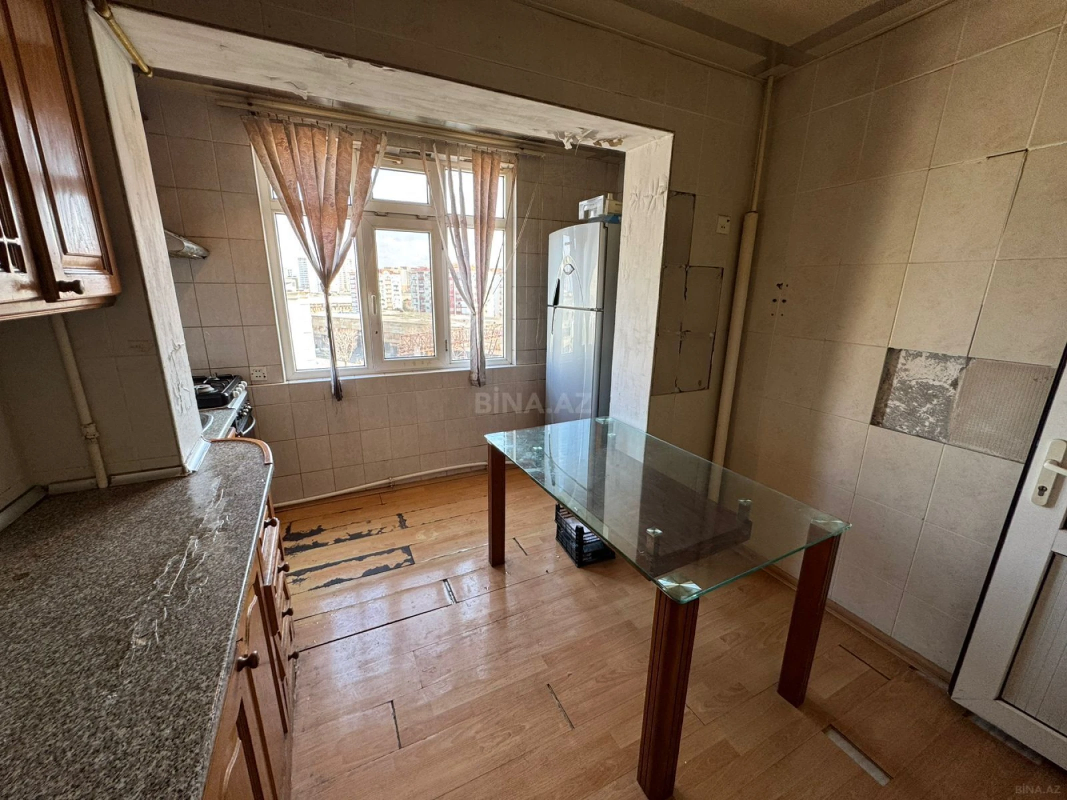 Kirayə verilir 3 otaqlı mənzil 90 m²