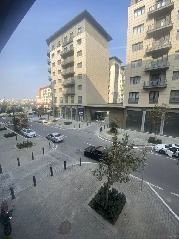 Satılır 3 otaqlı mənzil 164 m²