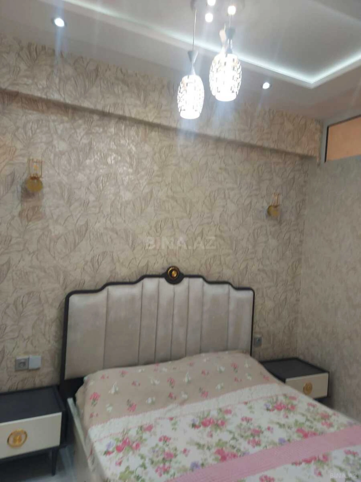 Kirayə verilir 2 otaqlı mənzil 76 m²