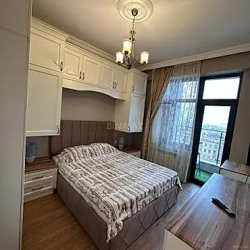 Kirayə verilir 2 otaqlı mənzil 50 m²
