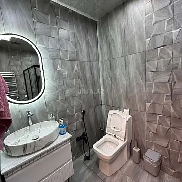 Kirayə verilir 2 otaqlı mənzil 50 m²