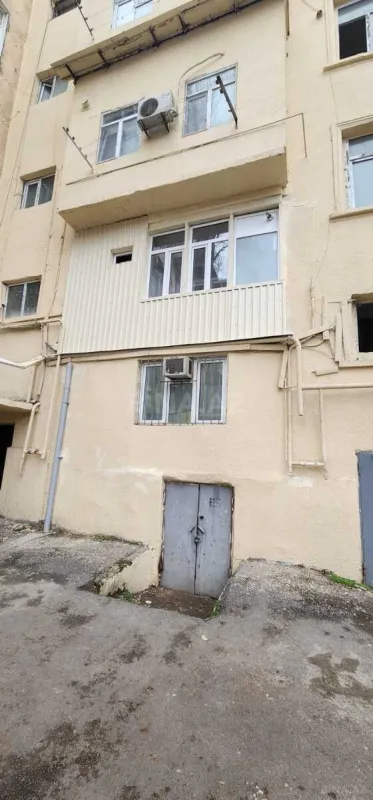 Satılır 1 otaqlı mənzil 30 m²