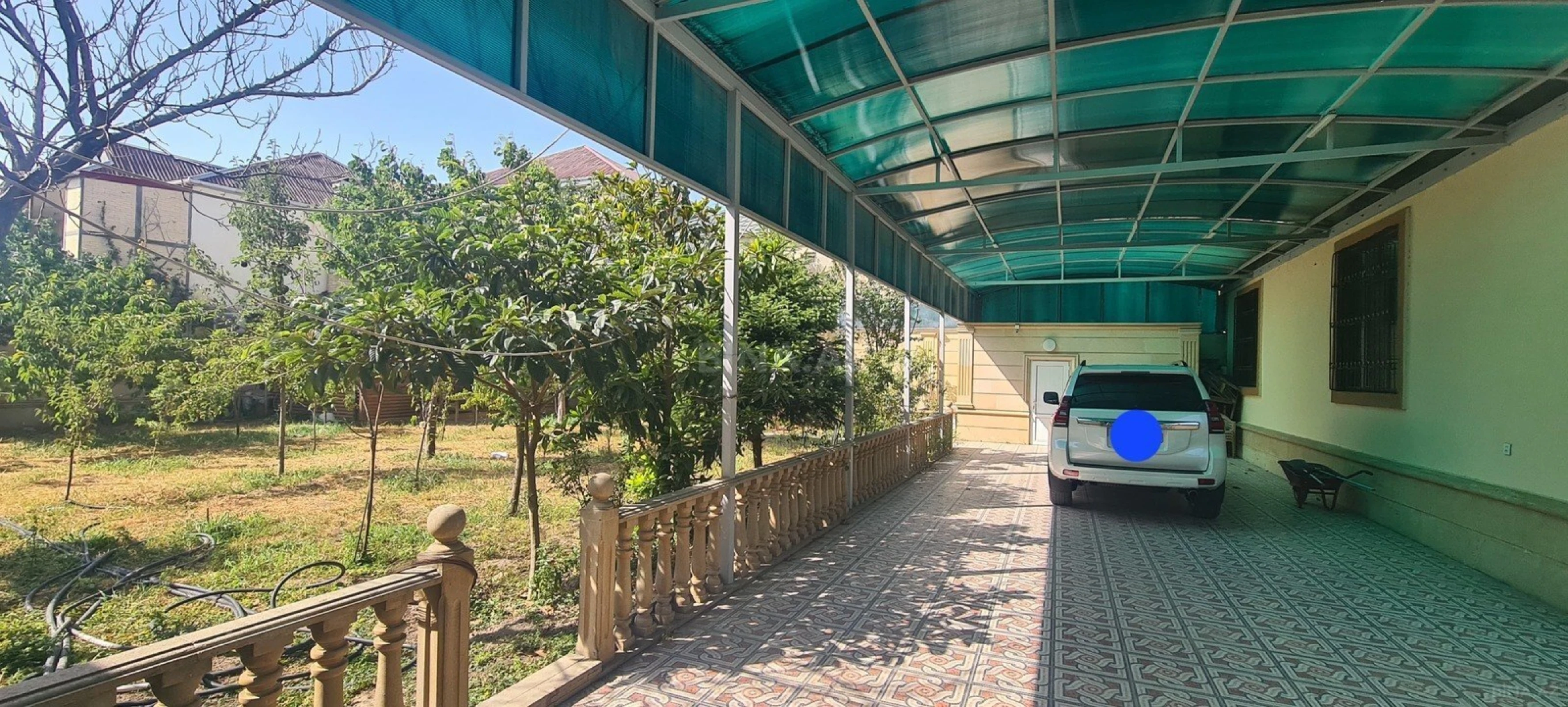 Kirayə verilir 7 otaqlı həyət evi 450 m²