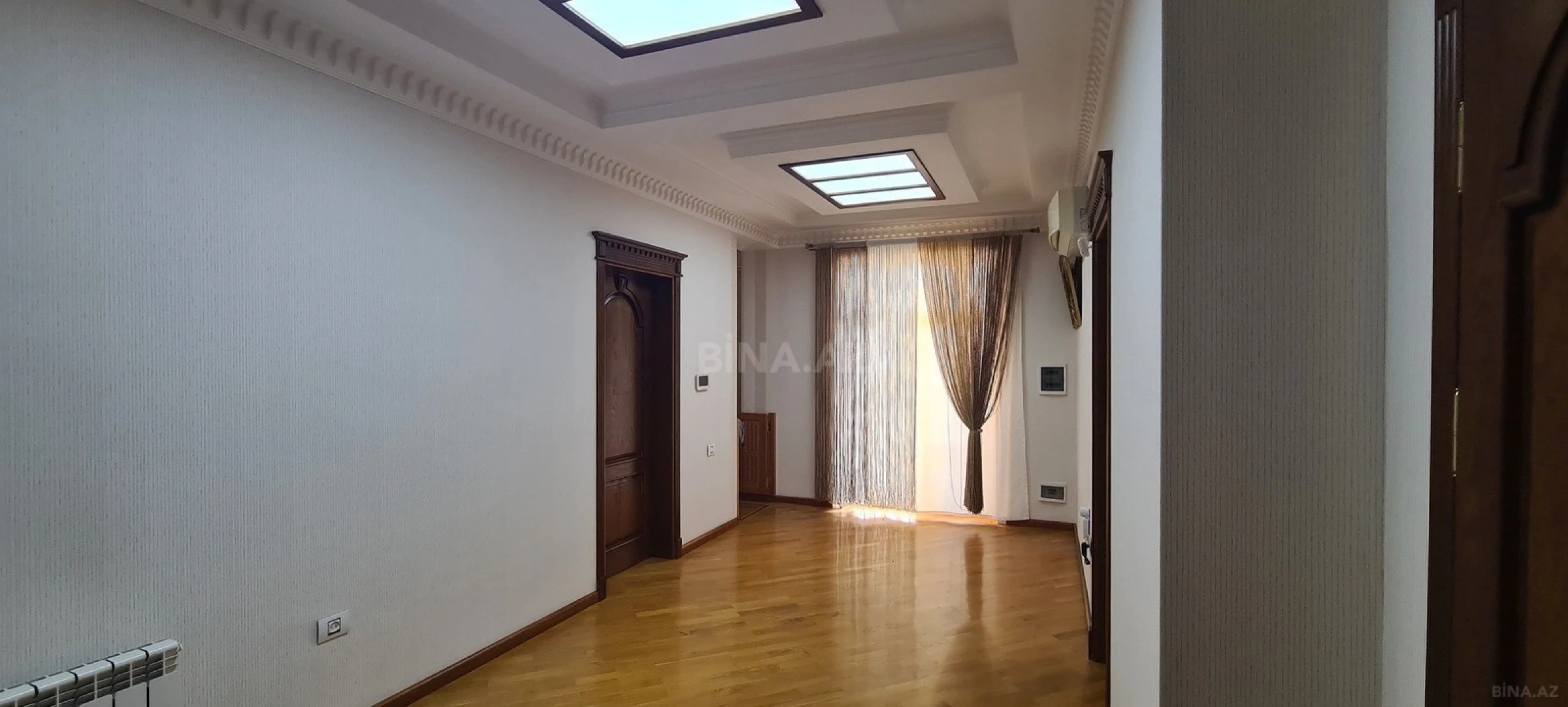 Kirayə verilir 7 otaqlı həyət evi 450 m²