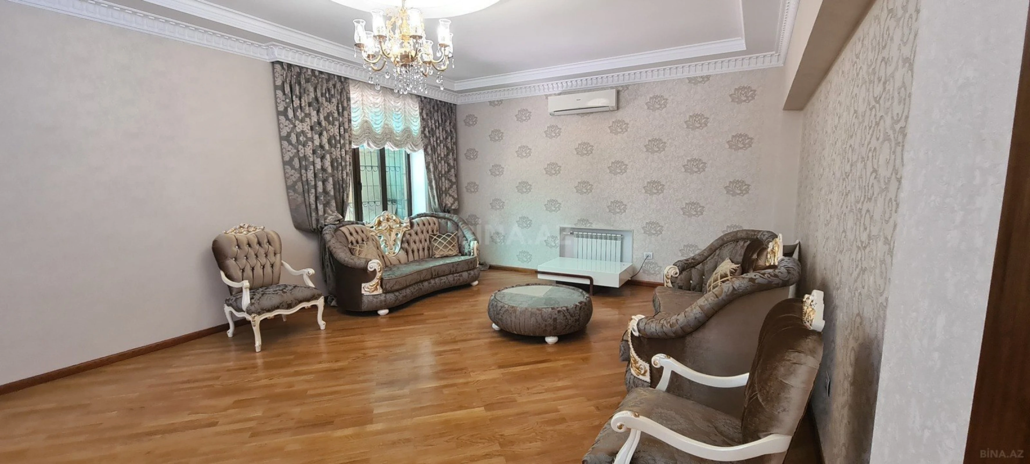 Kirayə verilir 7 otaqlı həyət evi 450 m²