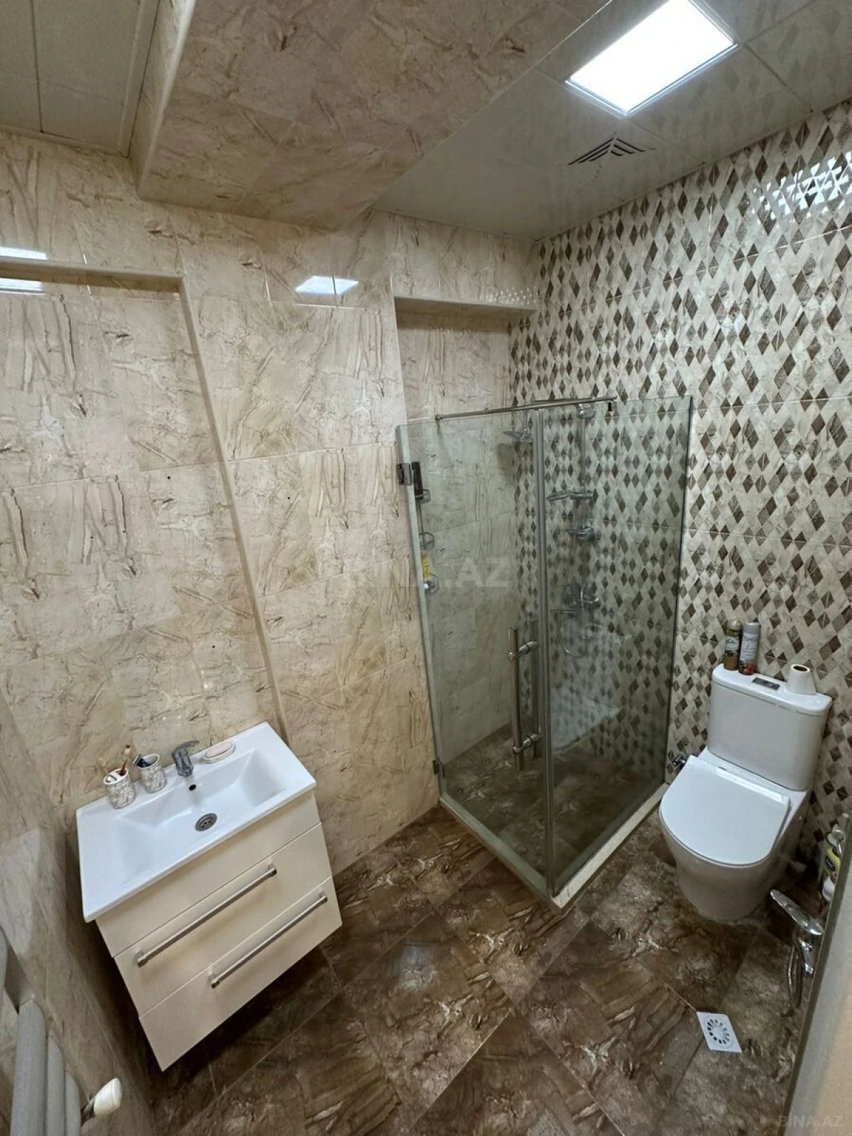 Satılır 3 otaqlı mənzil 90 m²