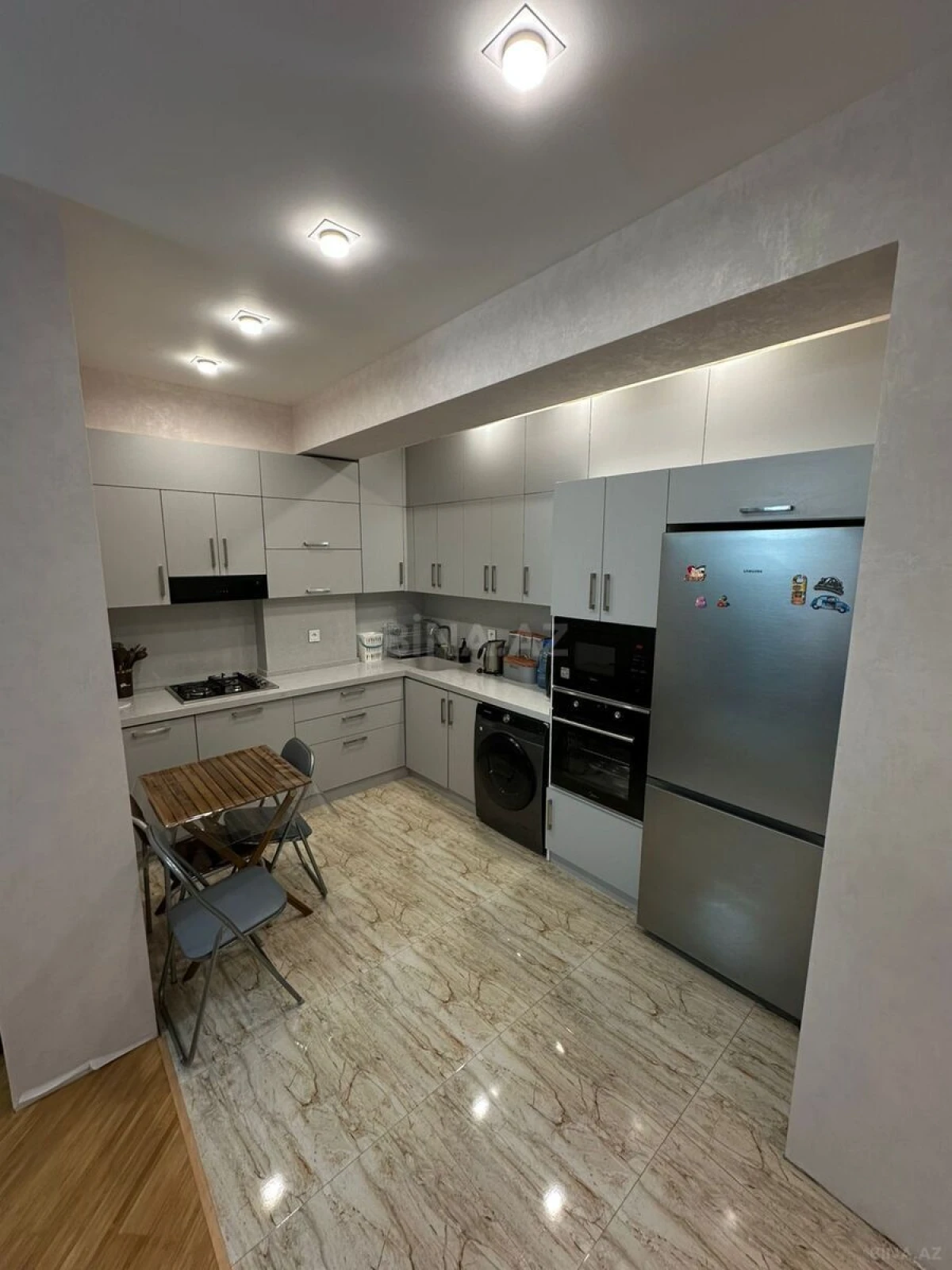 Satılır 3 otaqlı mənzil 90 m²