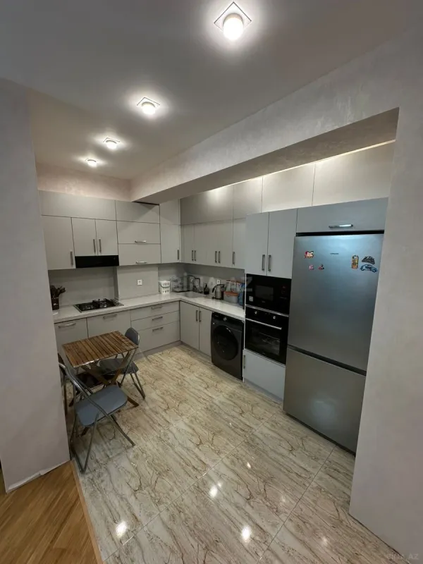 Satılır 3 otaqlı mənzil 90 m²