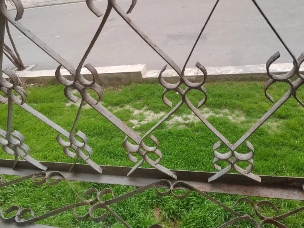 Satılır 4 otaqlı mənzil 90 m²