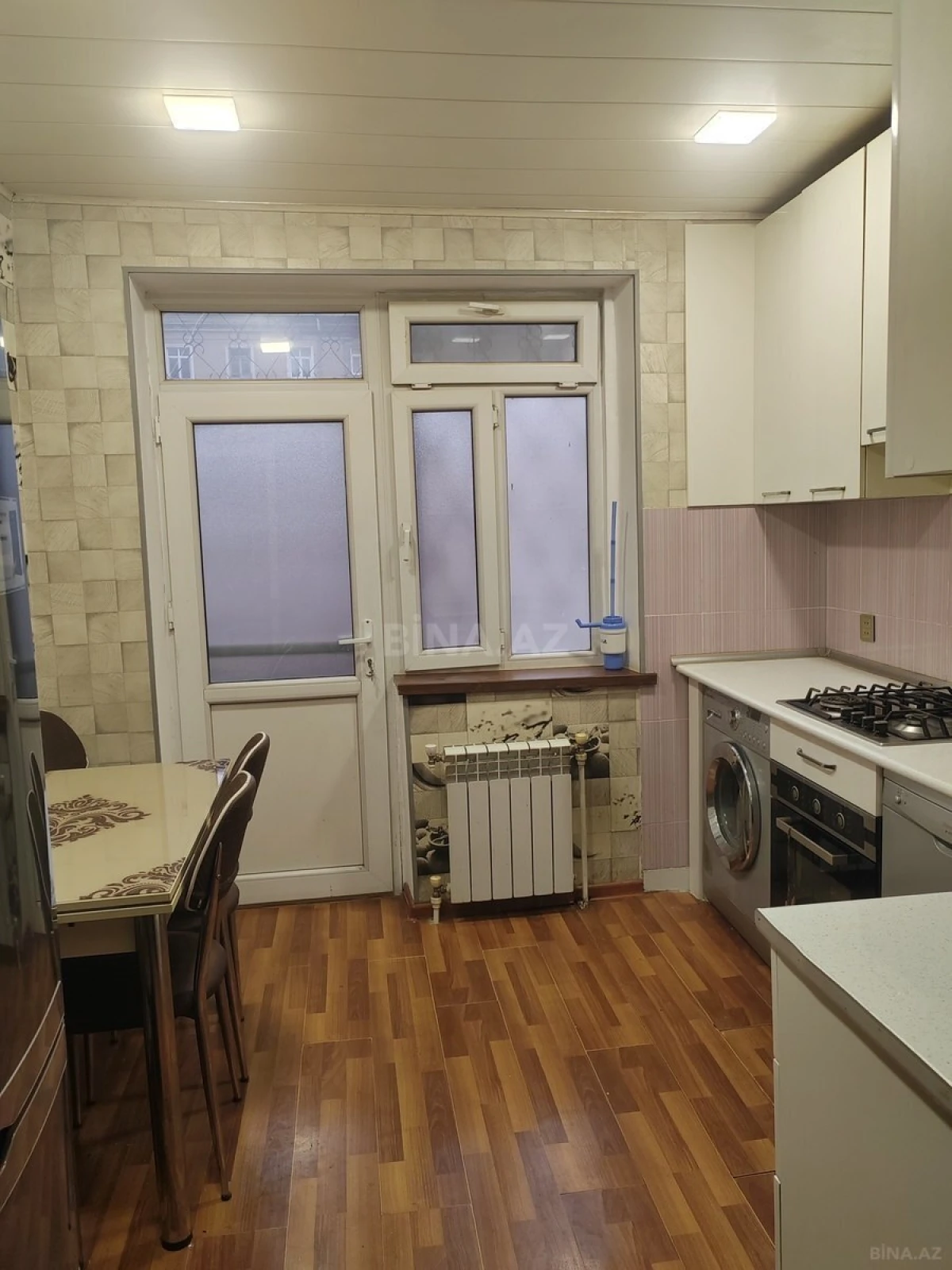 Satılır 4 otaqlı mənzil 90 m²