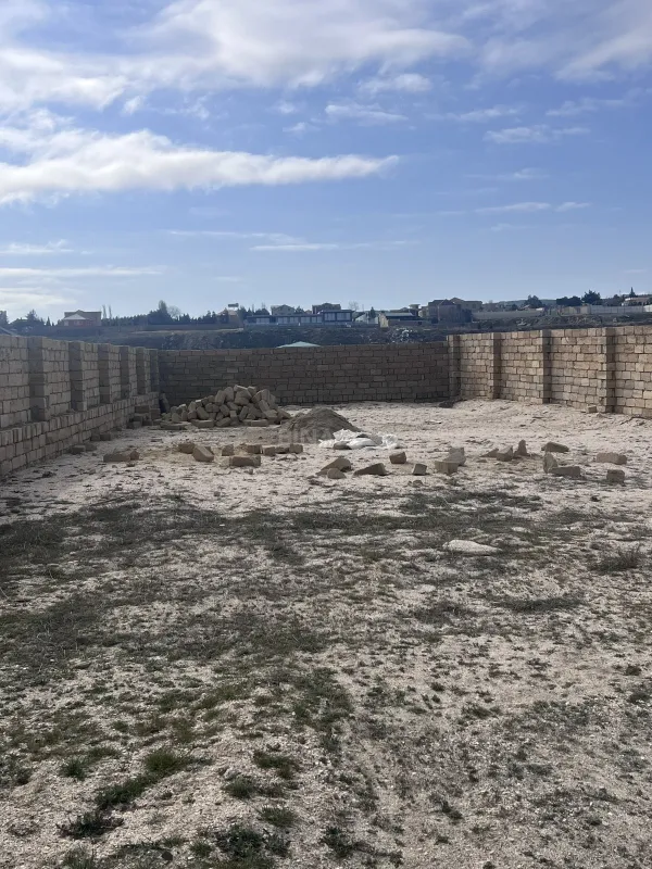 Satılır torpaq sahəsi 3.8 m²