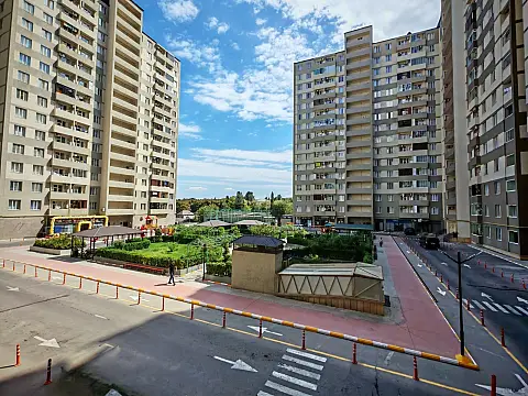 Satılır 3 otaqlı mənzil 72 m² — Bakı 3 otaq 72.00 m²