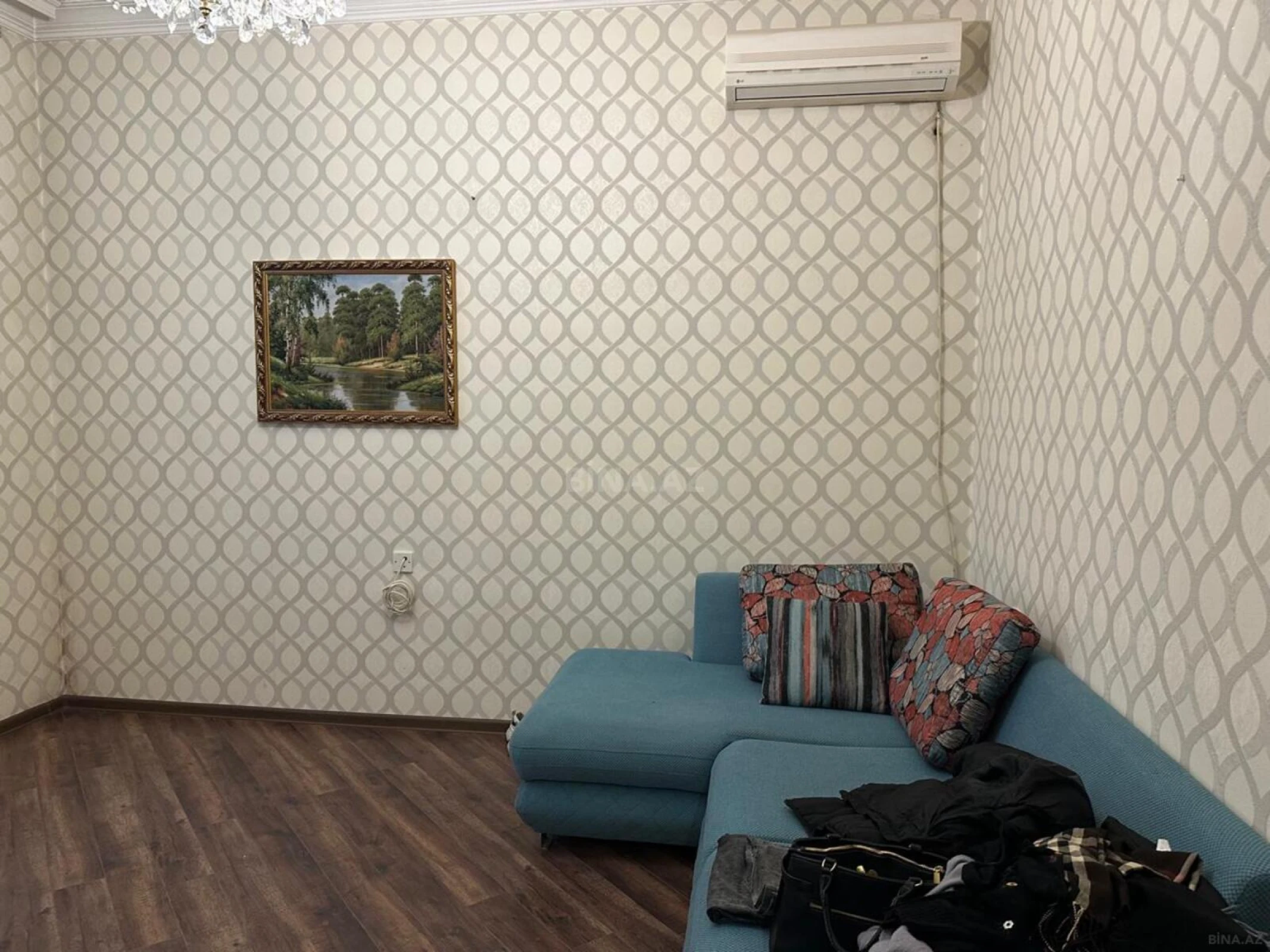 Kirayə verilir 4 otaqlı mənzil 120 m²