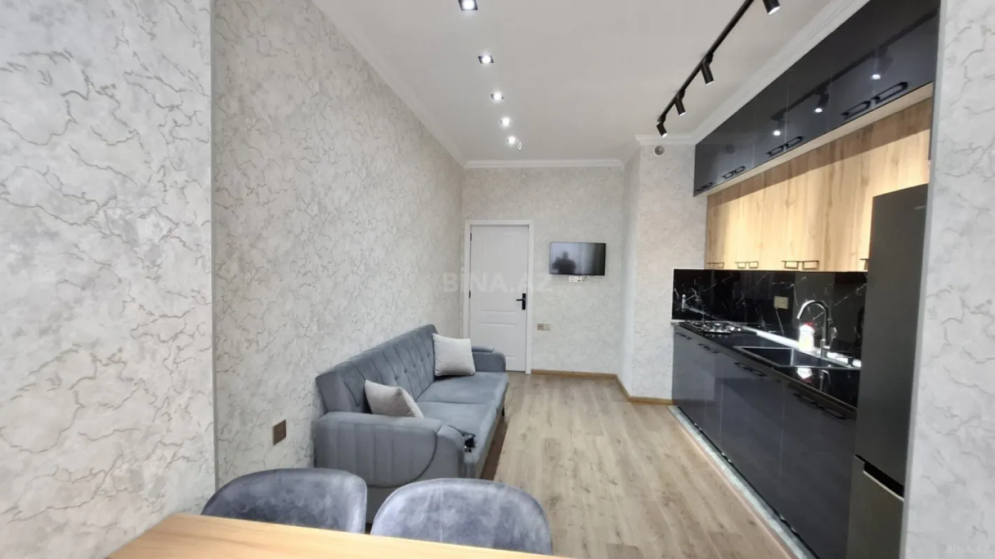 Kirayə verilir 2 otaqlı mənzil 60 m²