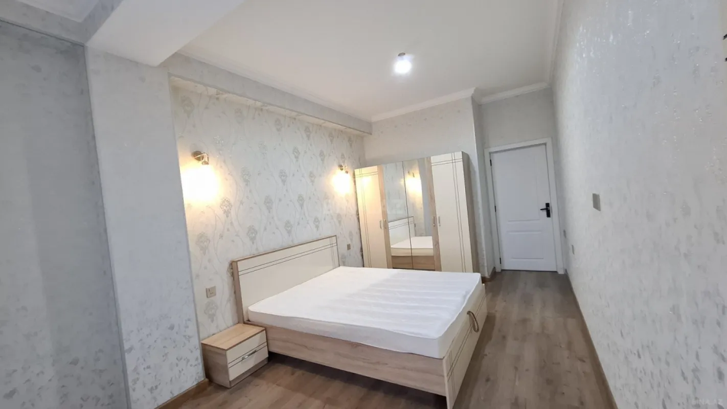 Kirayə verilir 2 otaqlı mənzil 60 m²
