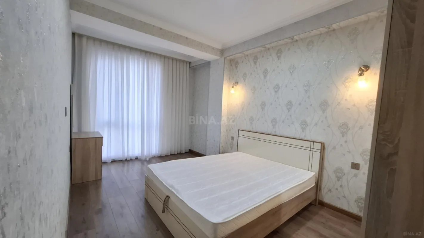 Kirayə verilir 2 otaqlı mənzil 60 m²