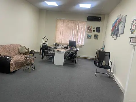 Kirayə verilir 1 otaqlı ofis 50 m²