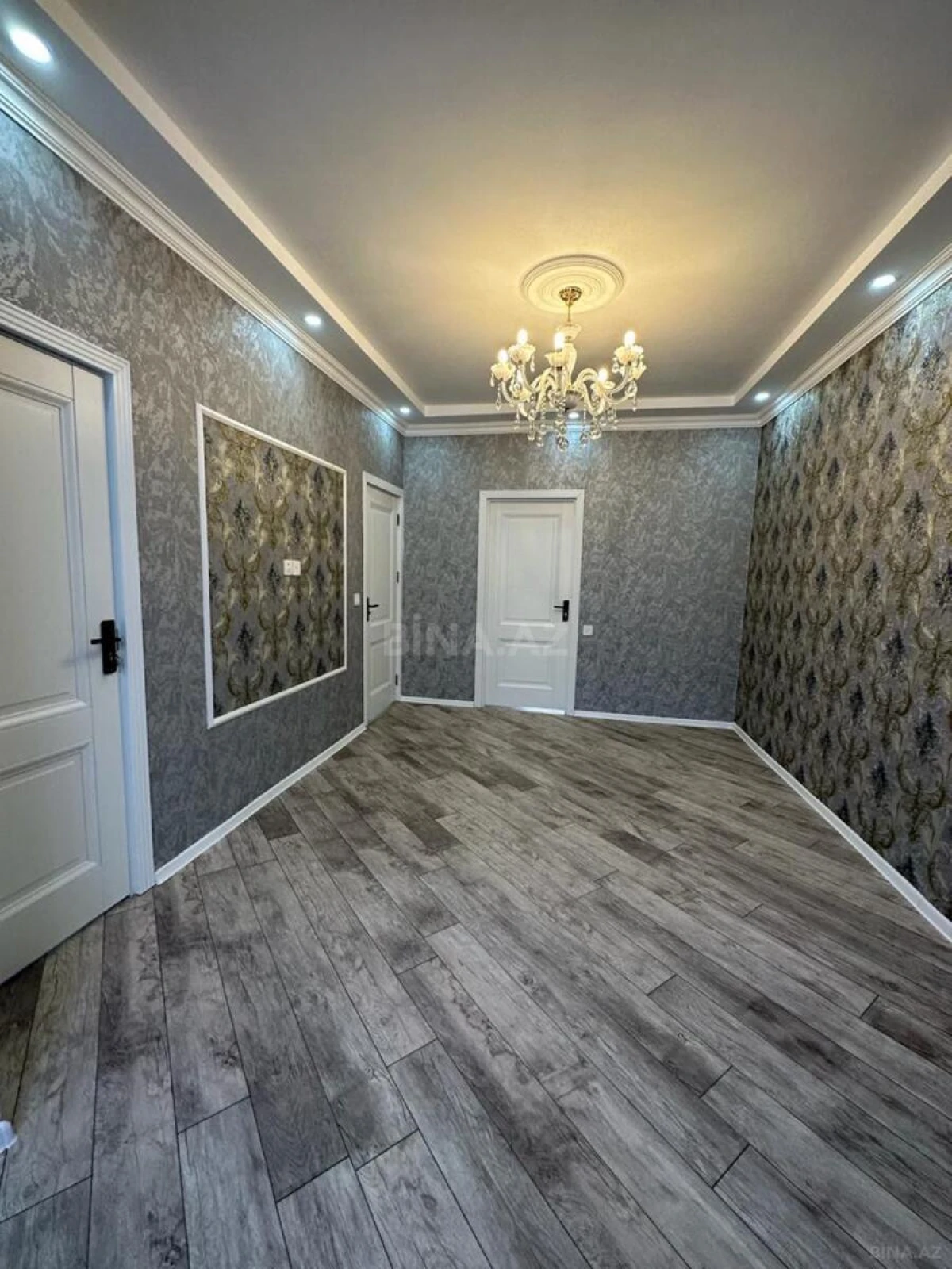 Satılır 2 otaqlı mənzil 55 m²