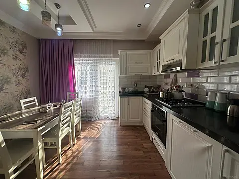 Kirayə verilir 3 otaqlı həyət evi 90 m²