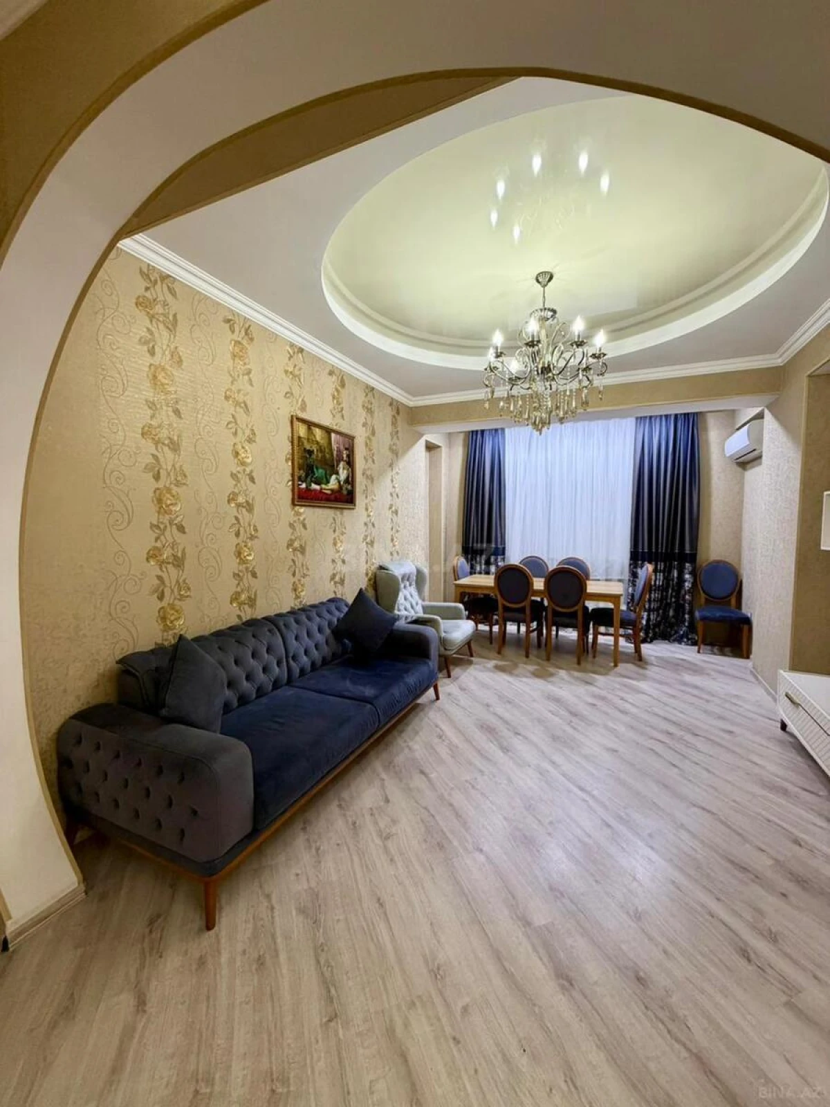Satılır 3 otaqlı mənzil 110 m²