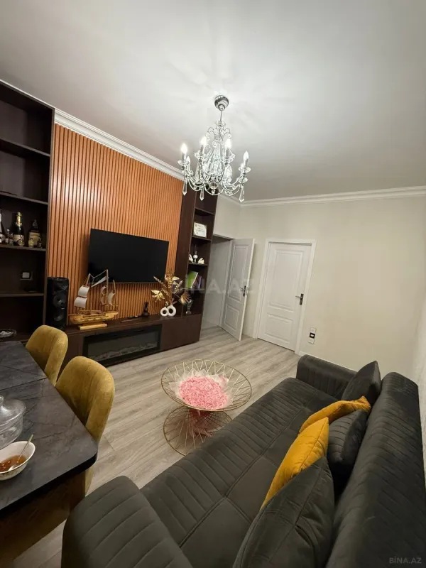 Kirayə verilir 2 otaqlı mənzil 55 m²