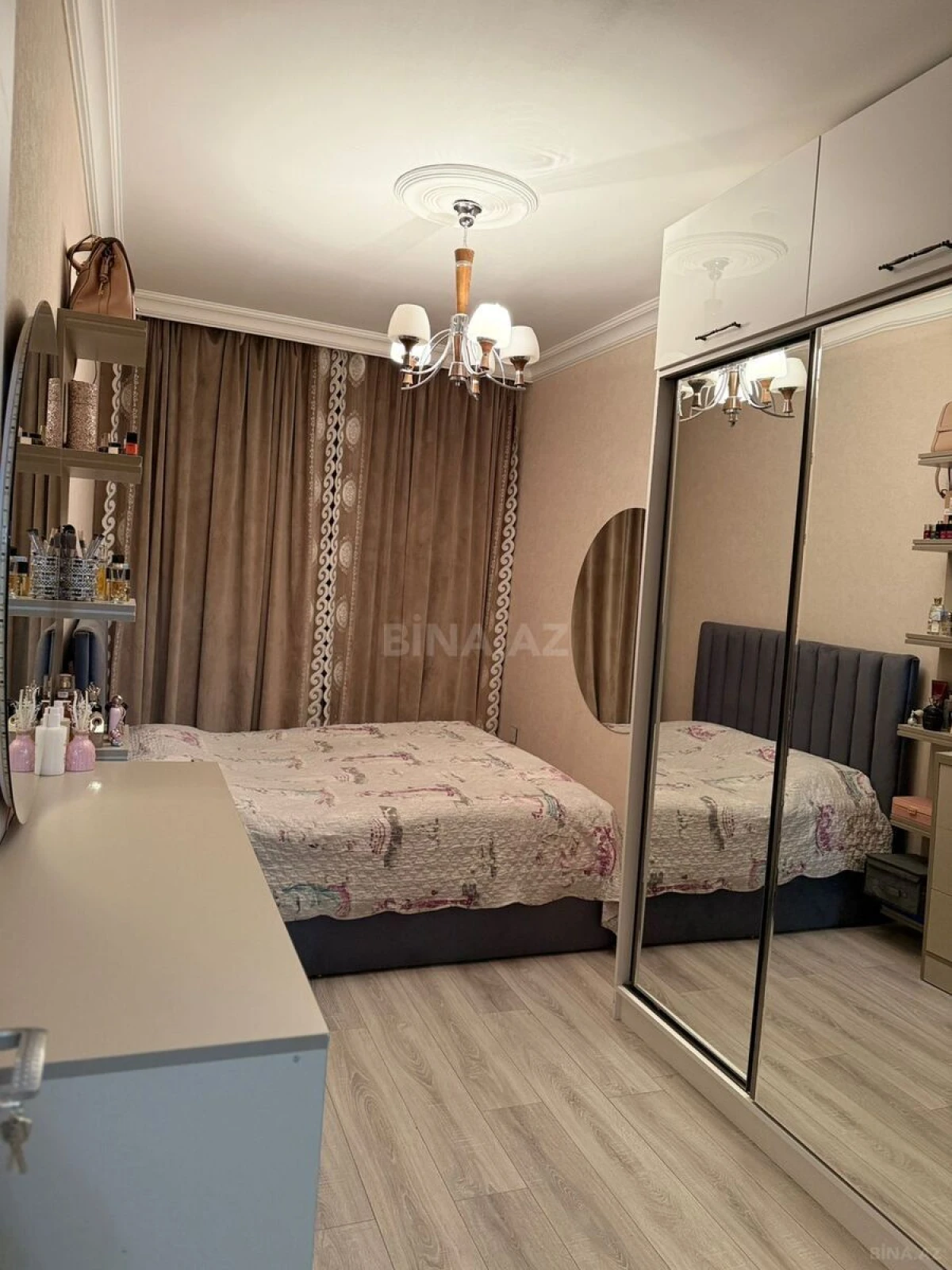 Kirayə verilir 2 otaqlı mənzil 55 m²