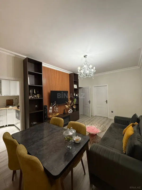 Kirayə verilir 2 otaqlı mənzil 55 m²