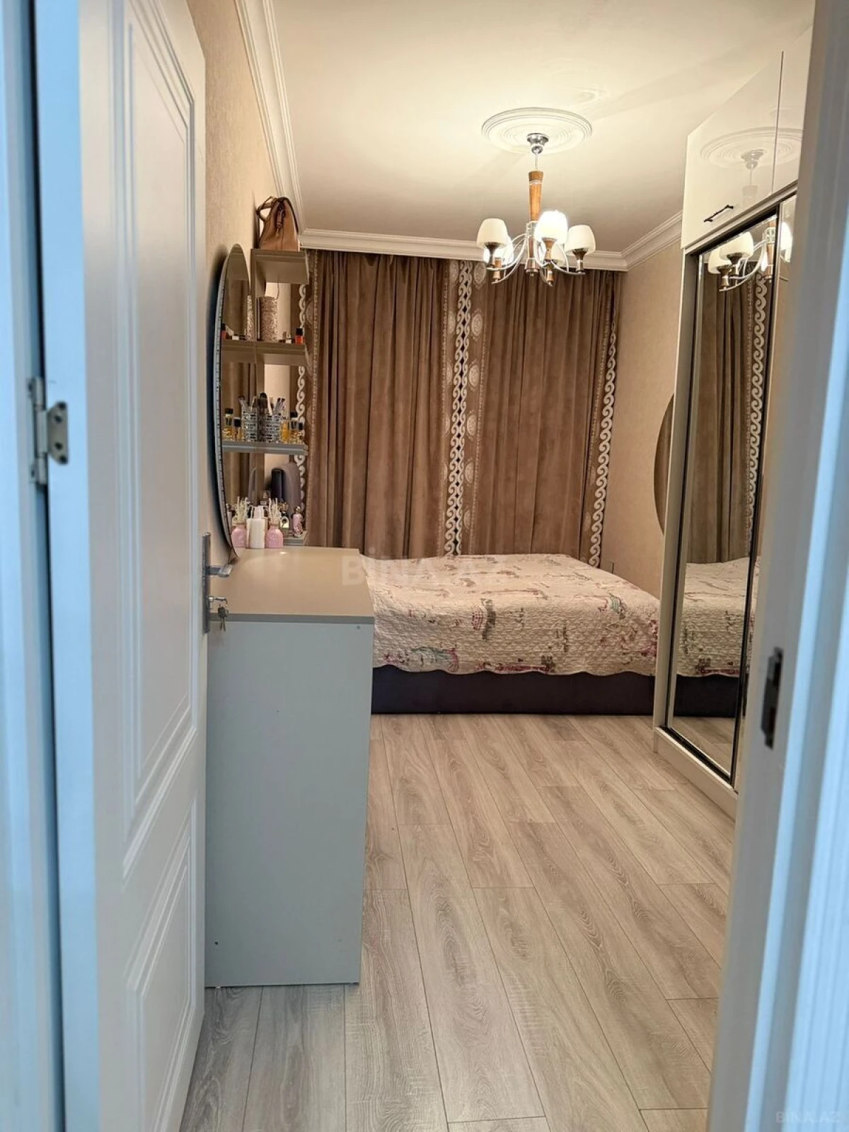 Kirayə verilir 2 otaqlı mənzil 55 m²