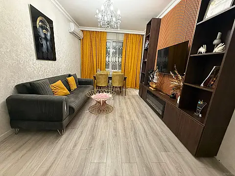 Kirayə verilir 2 otaqlı mənzil 55 m² — Bakı, Memar Əcəmi yanı 2 otaq 55.00 m²